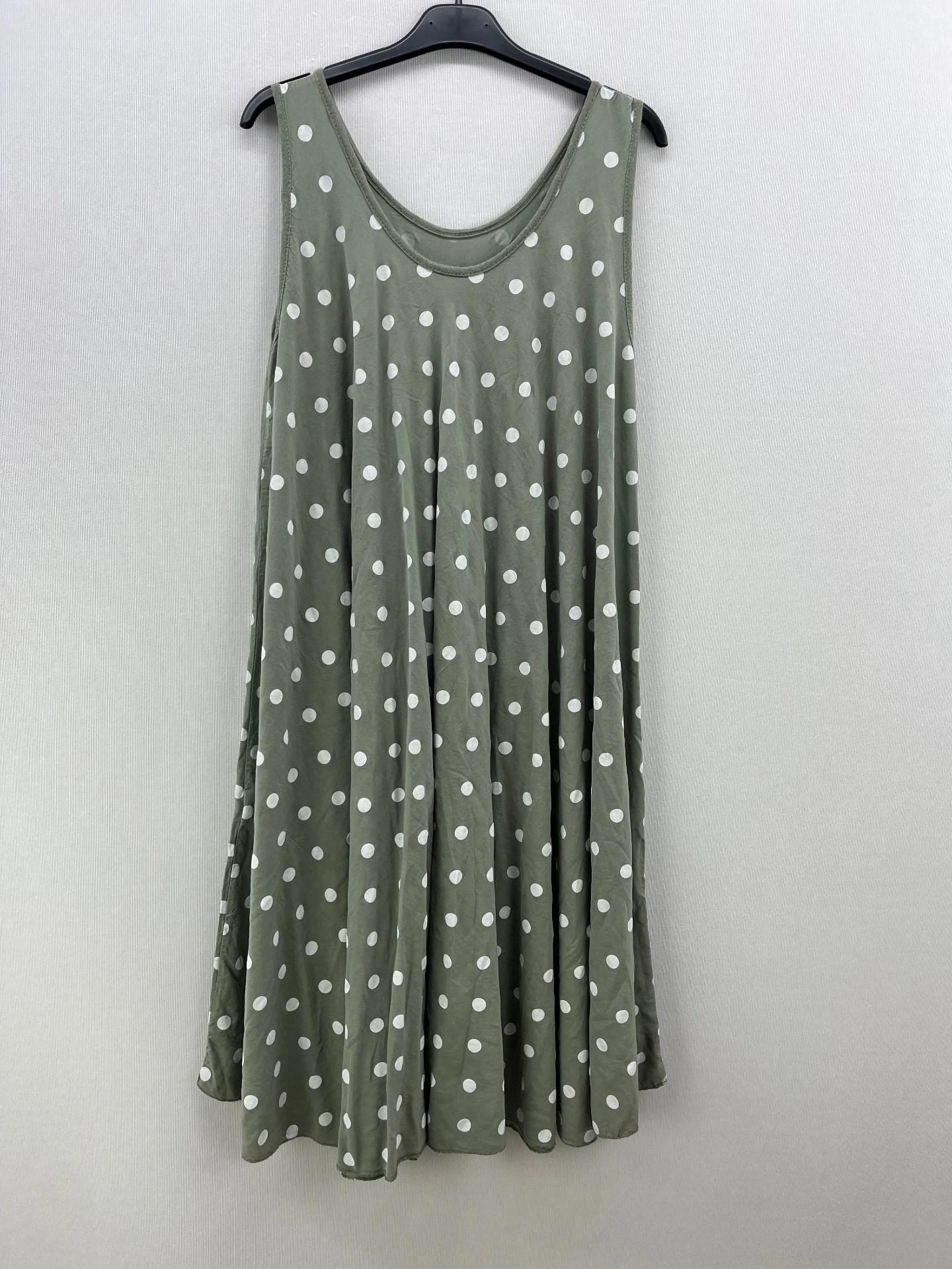 Robe longue à pois