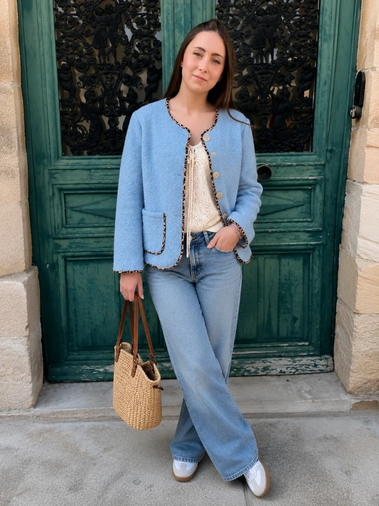 Veste Élégance "Bleu ciel"