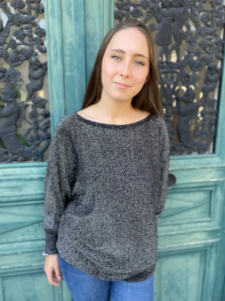 Pull "Brillance Décontractée"
